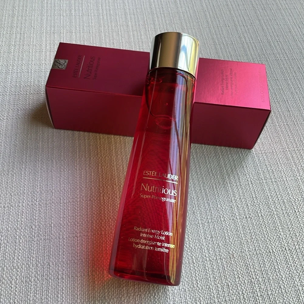 Estée Lauder Nutritious Super-Pomegranate Radiant Energy Lotion Intense moist - Picture 2 of 9